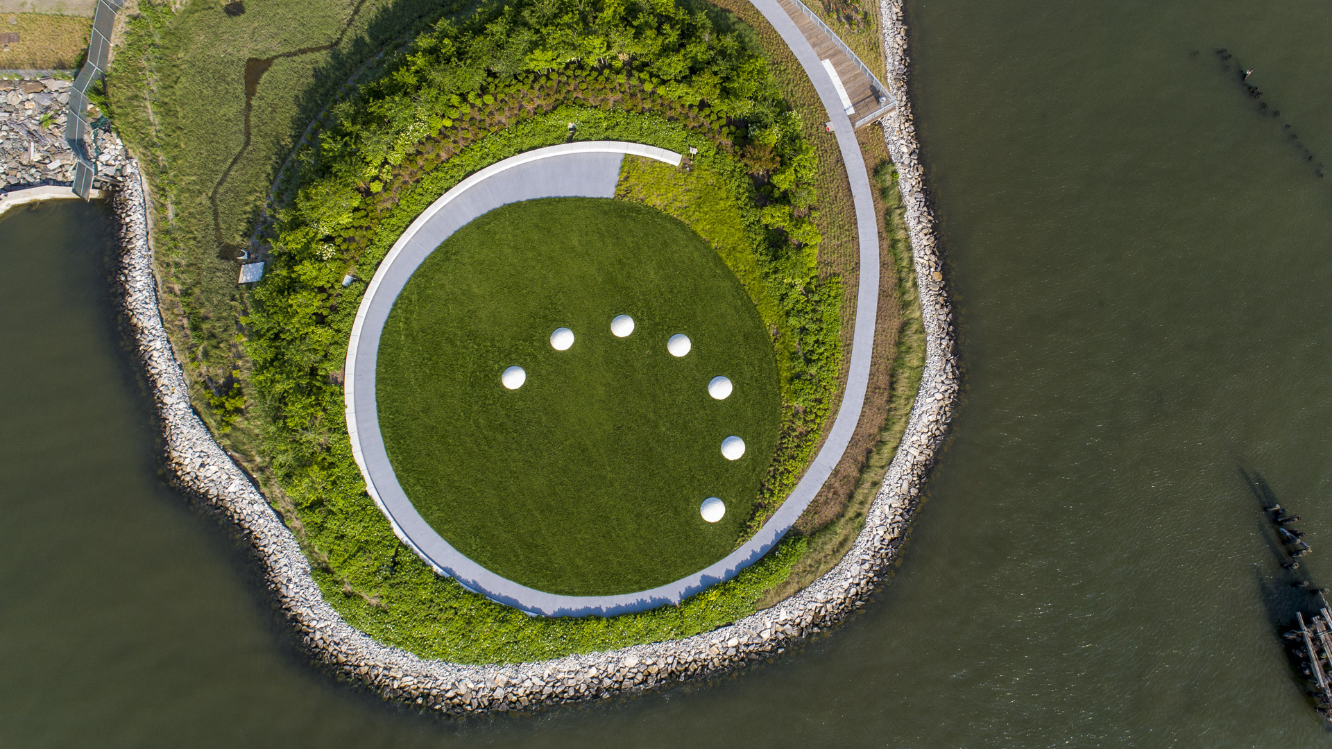 Hunters Point South Park - Phase 2 - Bill Tatham-0231