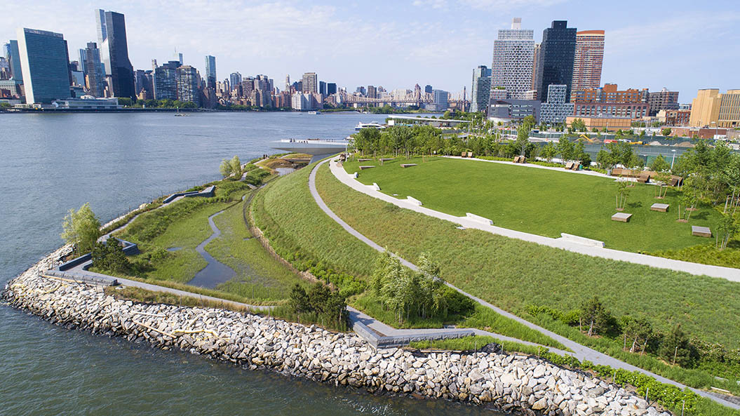 Hunter’s Point South Waterfront Park Celebrates Completion of Phase II