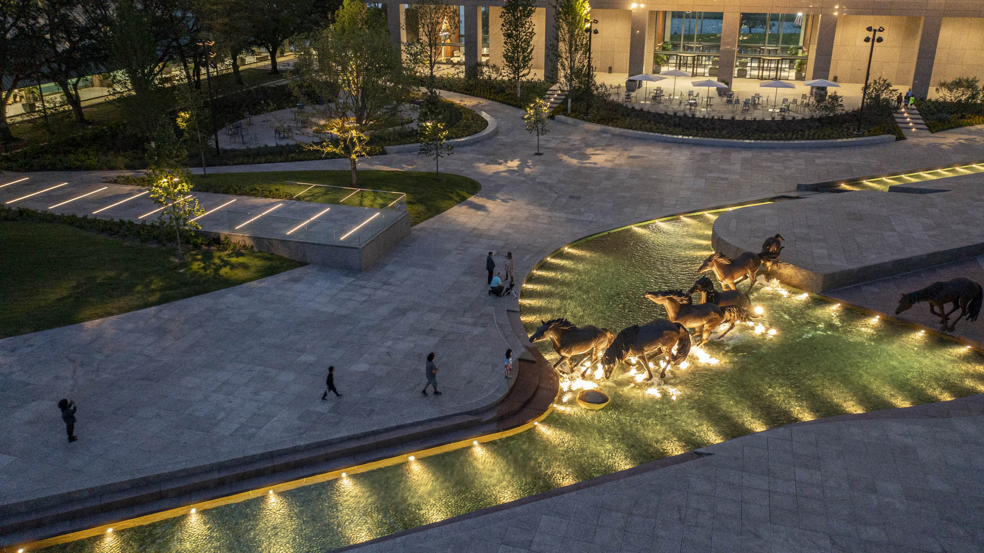 Williams Square-David Lloyd-0003