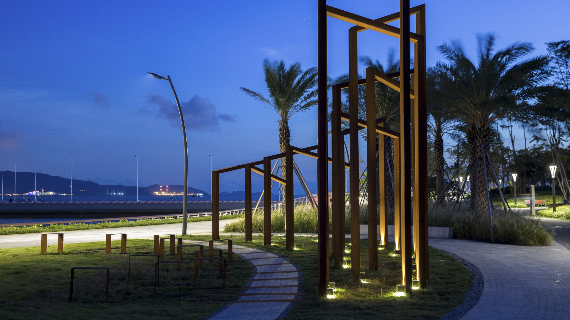 Shekou-Promenade-David-Lloyd-313.jpg