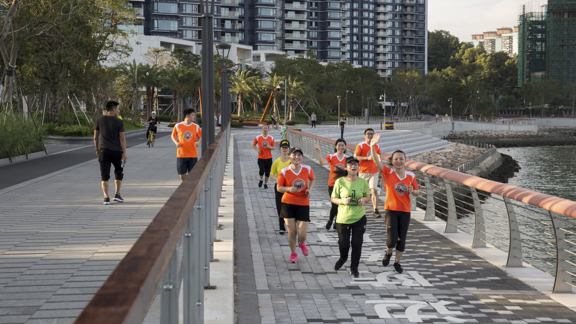Shekou-Promenade-David-Lloyd-162.jpg