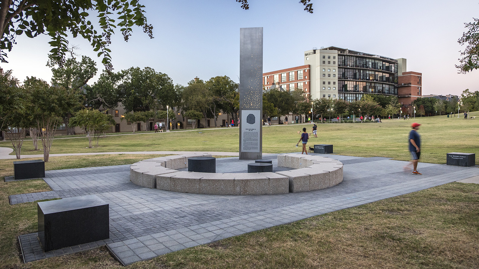 Griggs Park - Jonnu Singleton-6001.jpg