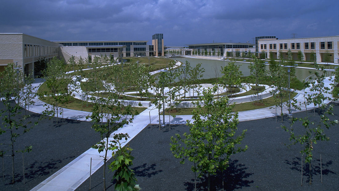 88e6e94d_cyfaircollege0057_1100x1100.jpg