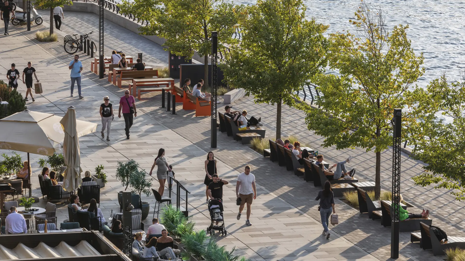 Belgrade Promenade SWA 6