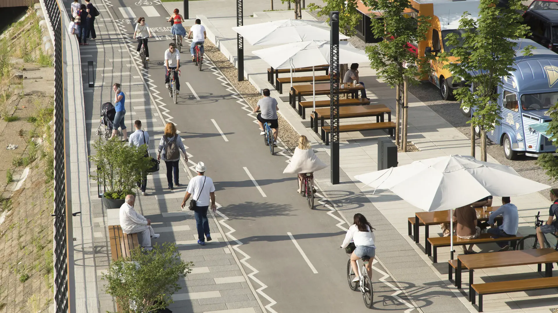 Belgrade Promenade SWA 12