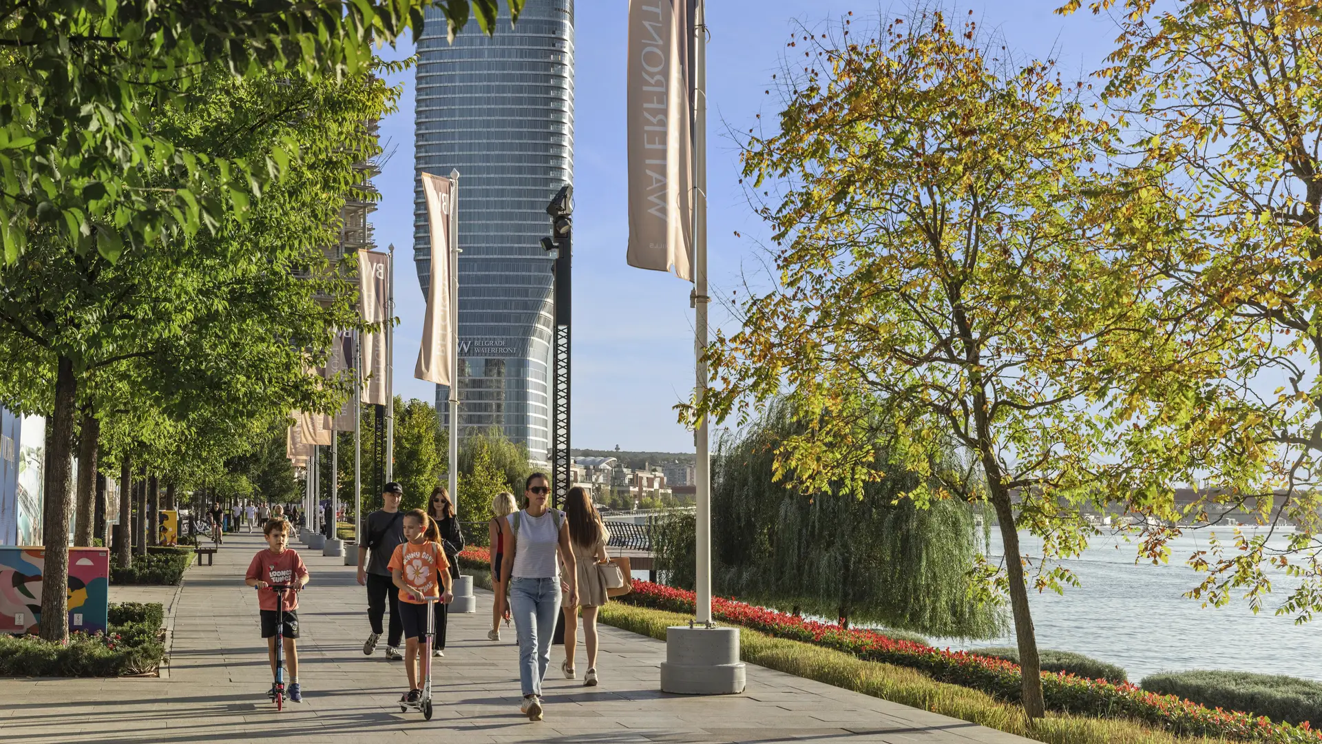 Belgrade Promenade SWA 21