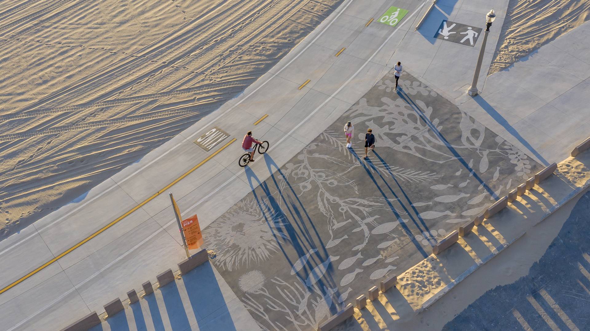 KFFS601_Santa_Monica_NBT_Jonnu_cropped_1920x1080