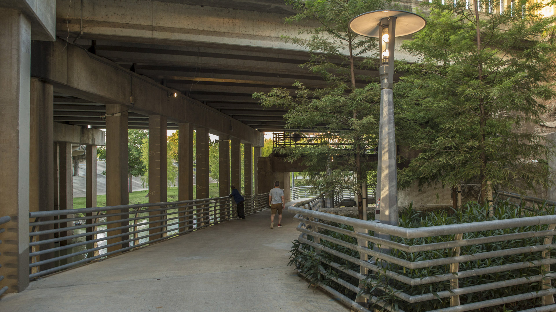 Buffalo Bayou - Smith to Travis Trail-0092.jpg