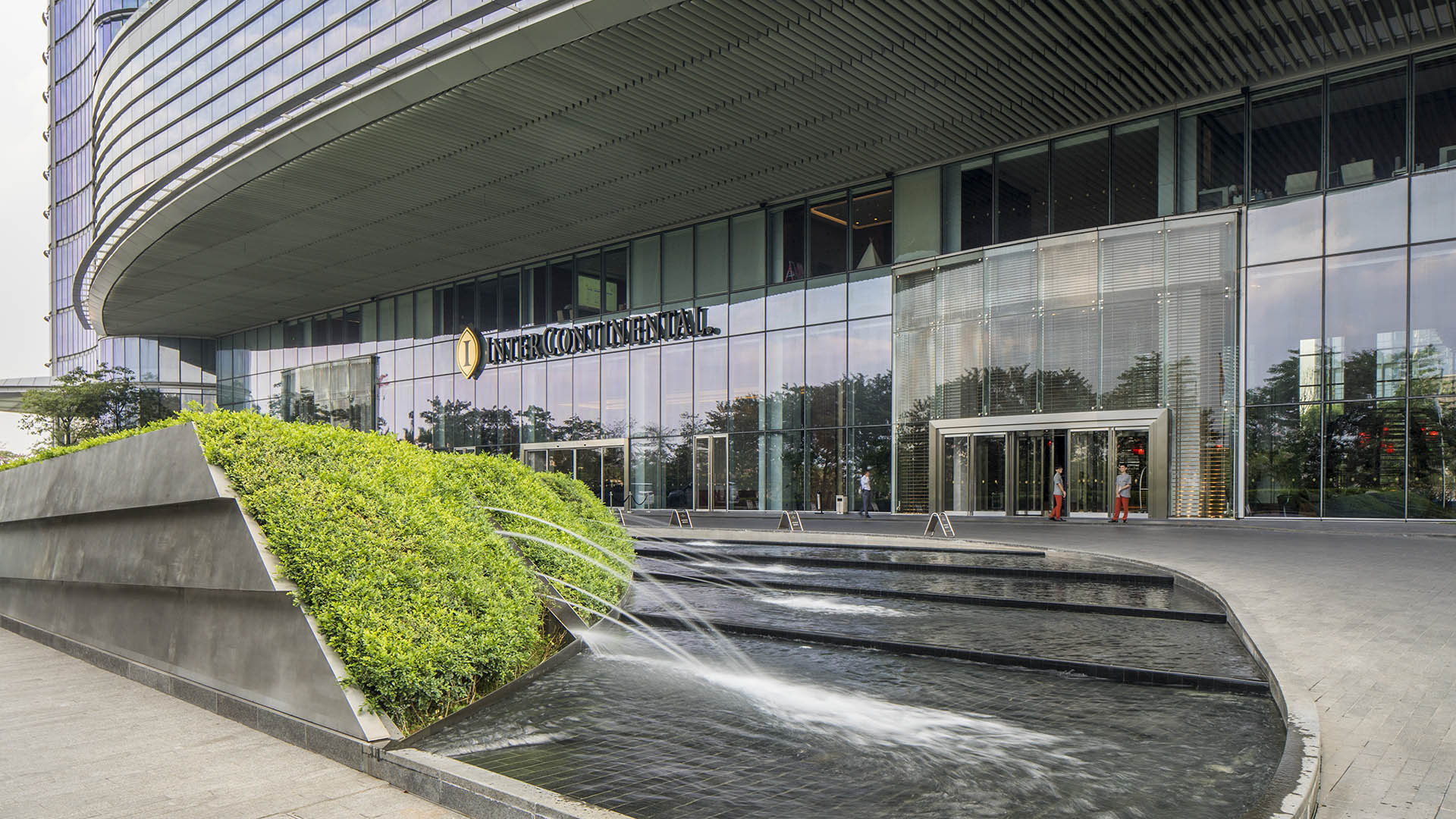 Poly Pazhou- David Lloyd-7839