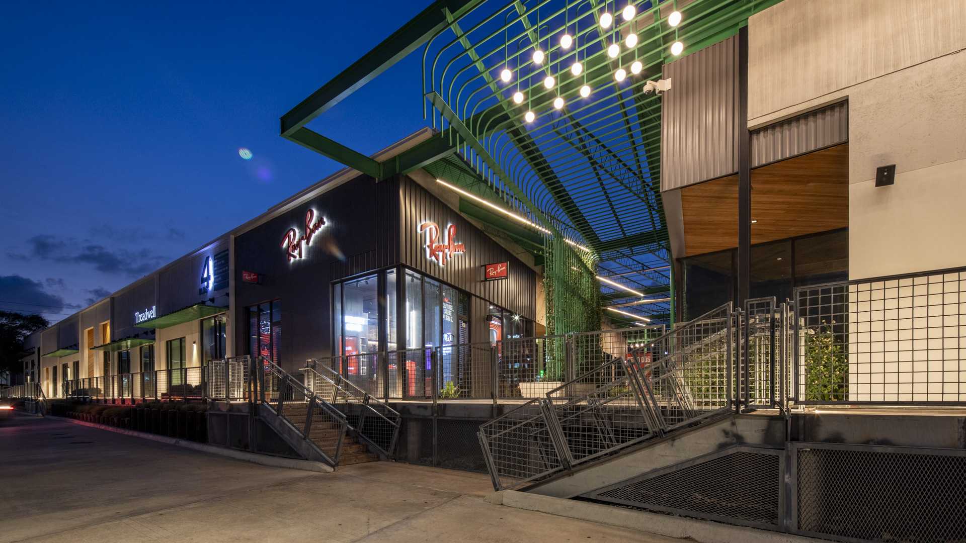 M-K-T-David Lloyd-0799