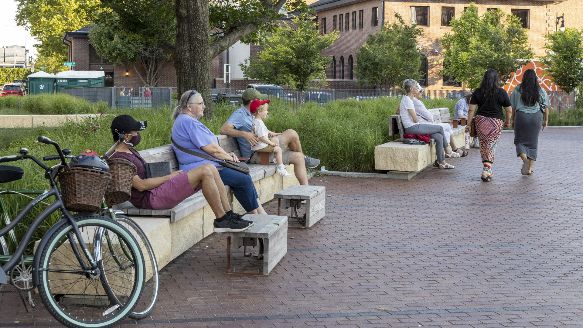 Naftzger Park - Bill Tatham-5873