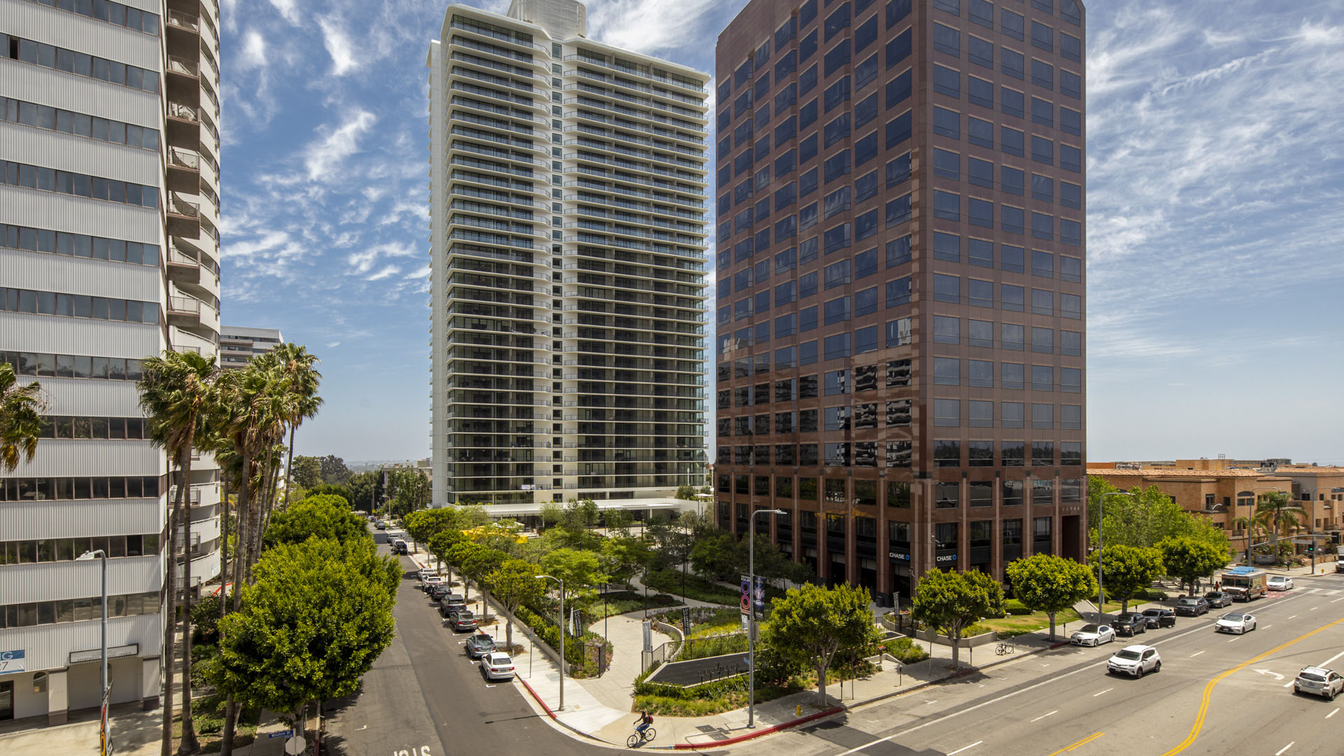Landmark II-David Lloyd-3328