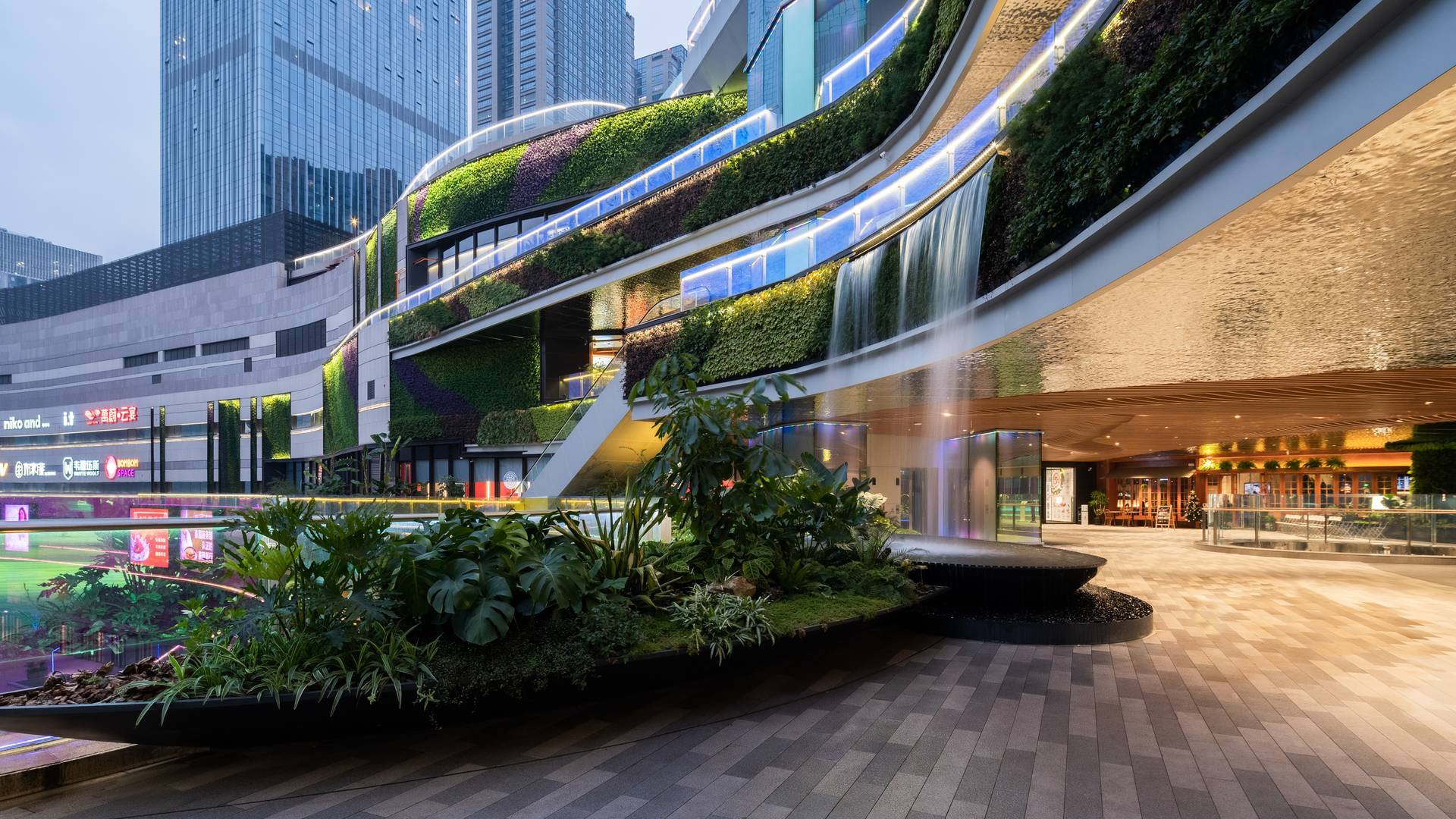 Chengdu Magic Cube - _N28_cropped_1920x1080