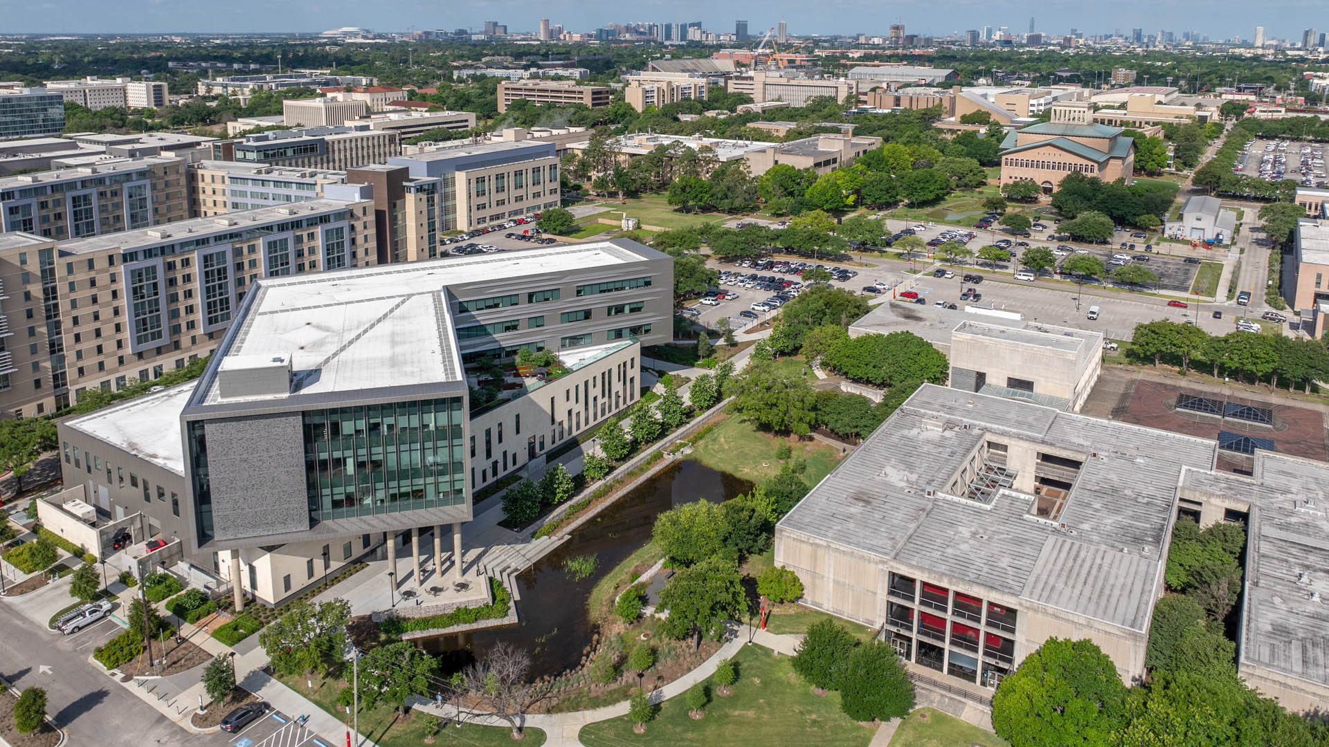 UOH Law Center1