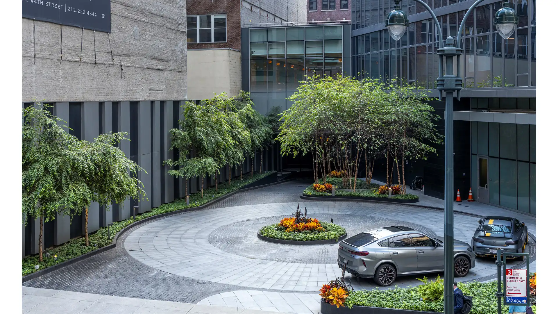 The Summit 44 St (7)