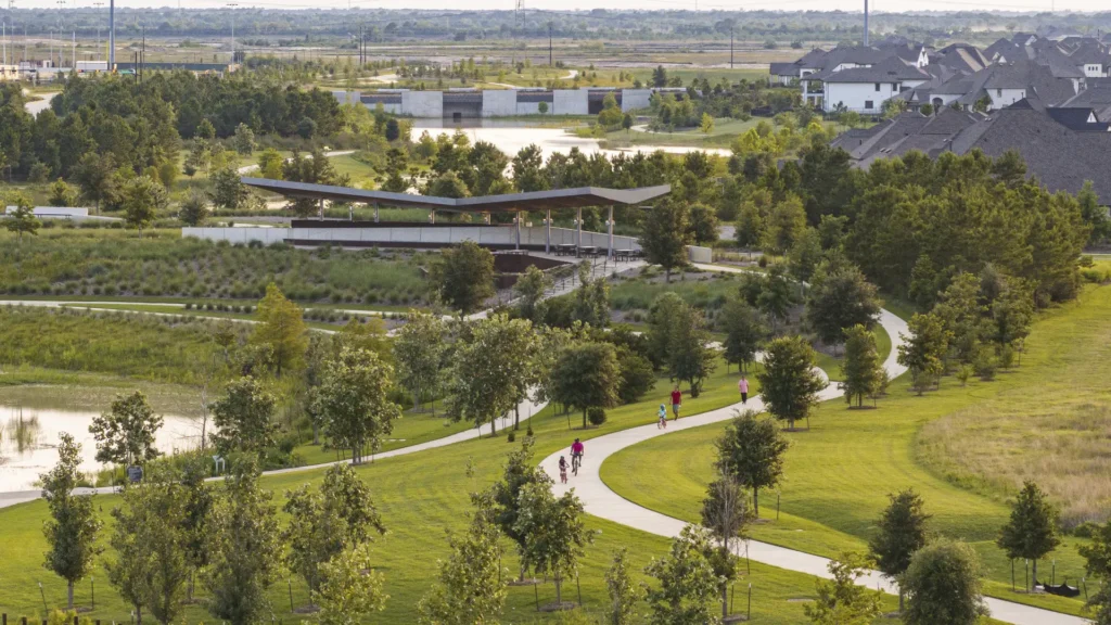 Bridgeland Prairieland Village