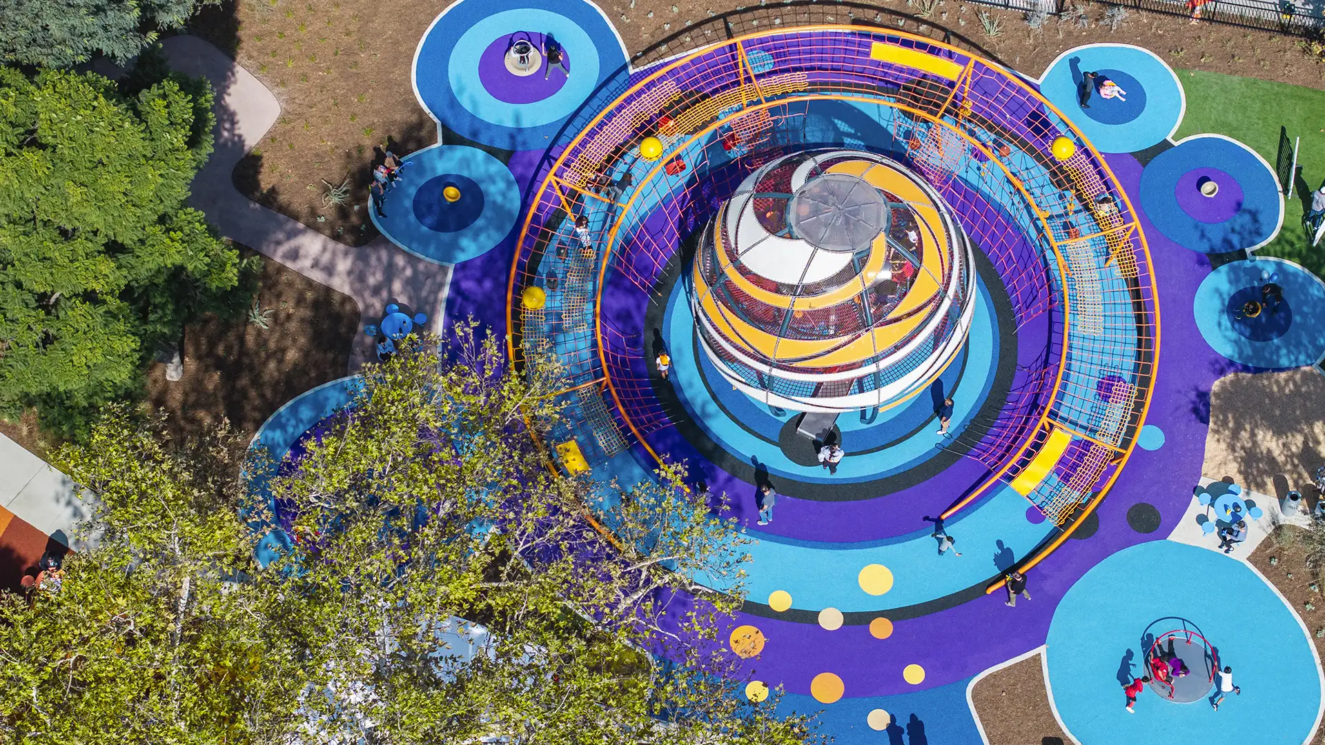 Lynwood-Mega-Playground---Bill-Tatham--15 (1)