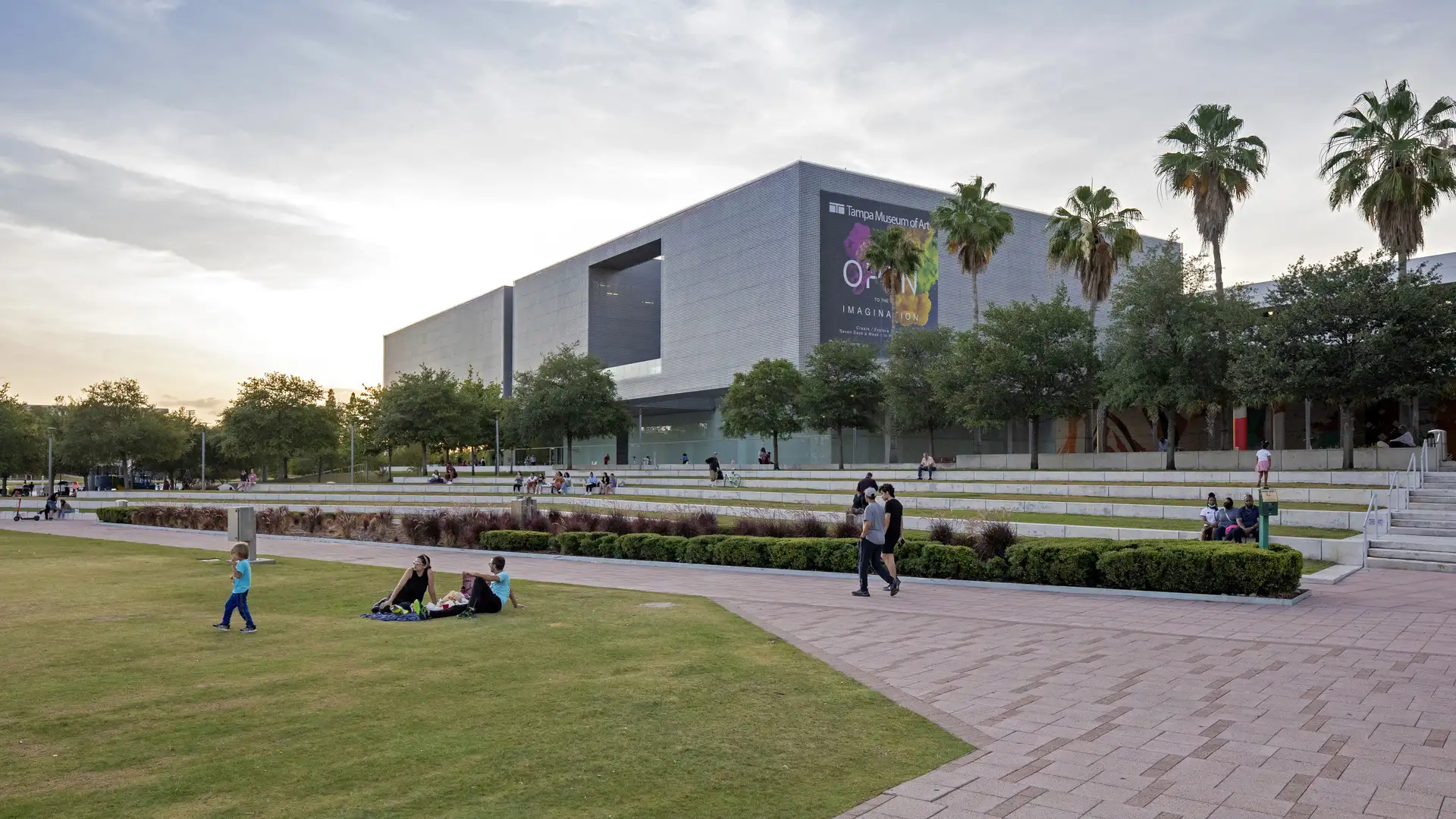 Curtis Hixon Park - Jonnu Singleton-2035_presentation