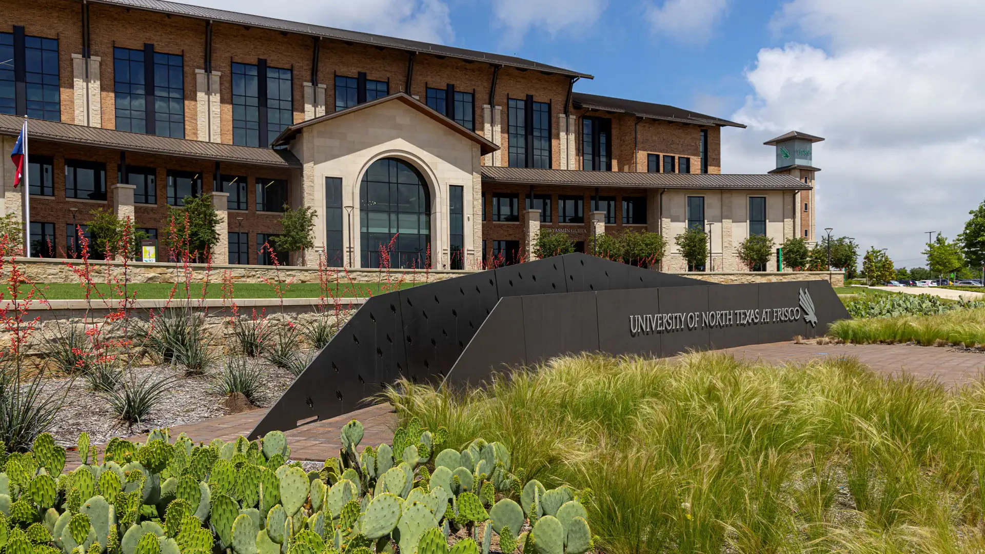 University North Texas Frisco_ (6)
