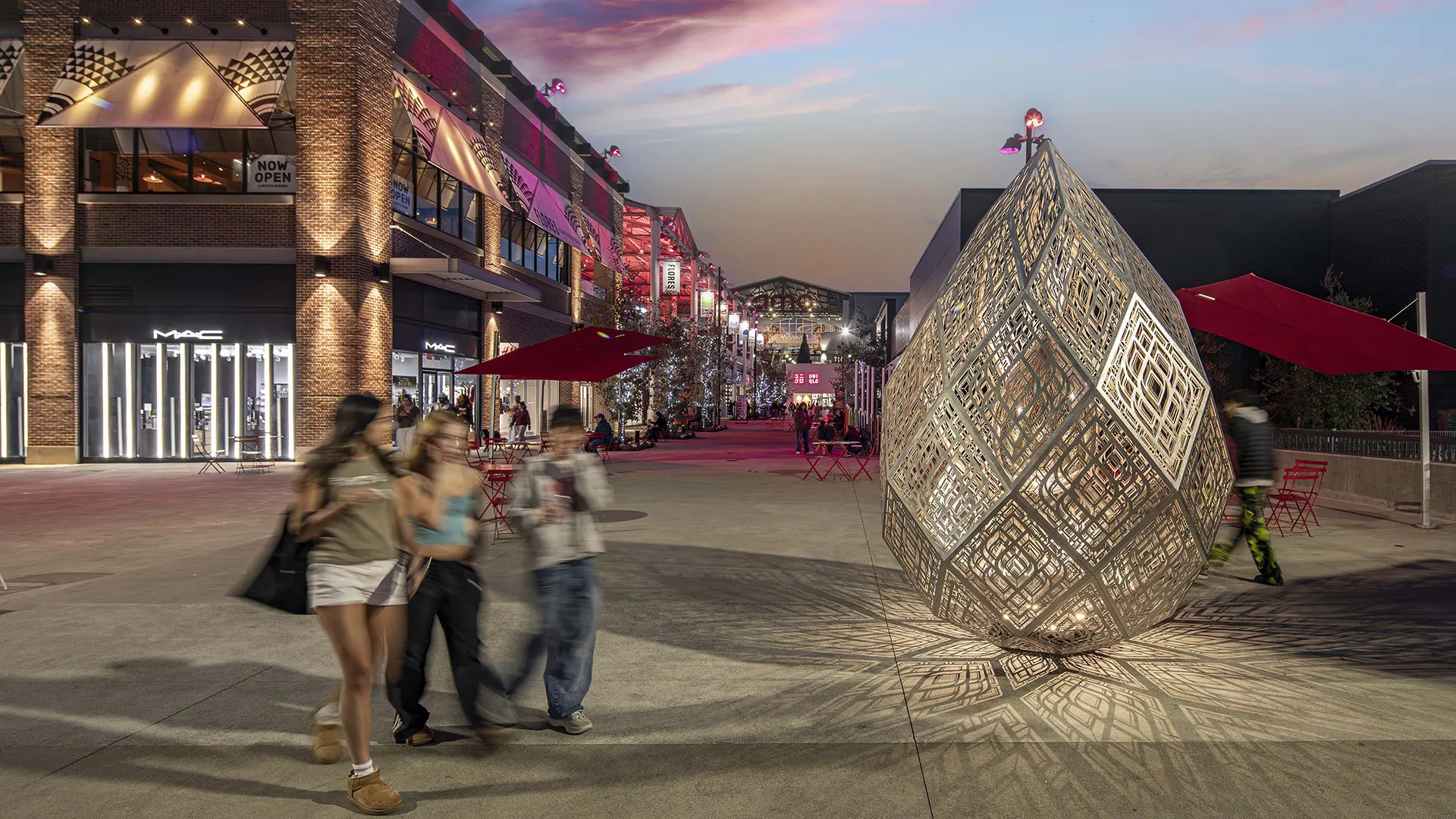 08 Bay Street Plaza_N78