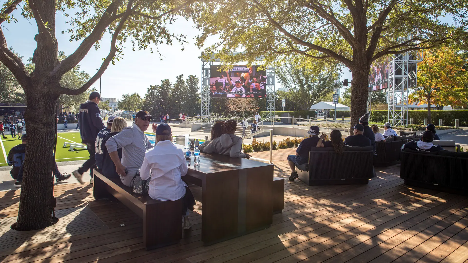 DAL_Miller Lite House Plaza (7)